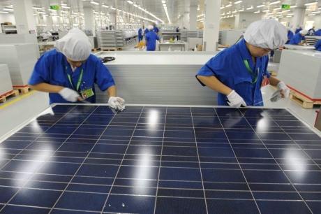 Escribe un reporte después de esto dirección El regreso de los fabricantes de paneles fotovoltaicos en España Escribe un reporte después de esto dirección El regreso de los fabricantes de paneles fotovoltaicos en España